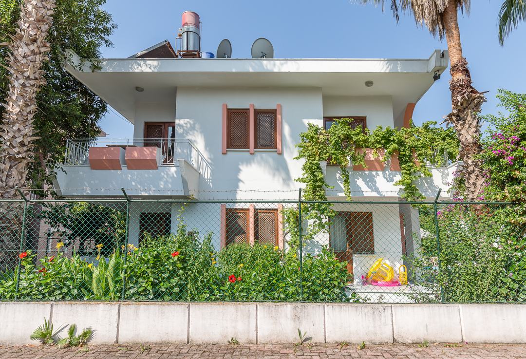 Bahçe ve villa